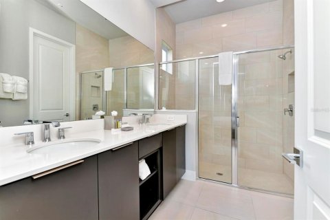 Купить кондоминиум в Фор-Корнерс, Флорида 6 комнат, 139.35м2, № 1574895 - фото 24