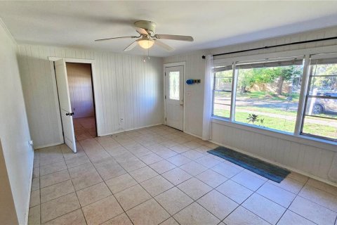 Villa ou maison à vendre à Bradenton, Floride: 2 chambres, 104.61 m2 № 2415133 - photo 3