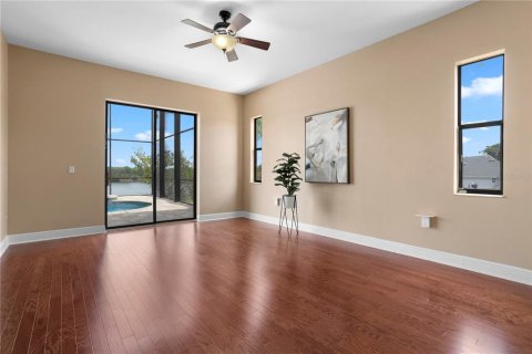 Casa en venta en Eustis, Florida, 5 dormitorios, 444.17 m2 № 1614855 - foto 21