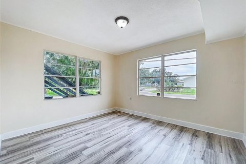 Propiedad comercial en alquiler en Ruskin, Florida, 286.14 m2 № 1905112 - foto 26