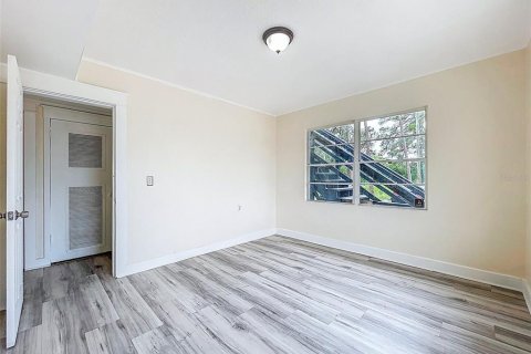 Propiedad comercial en alquiler en Ruskin, Florida, 286.14 m2 № 1905112 - foto 27