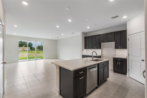 Adosado en venta en Ocoee, Florida, 3 dormitorios, 179.77 m2 № 1911303 - foto 4