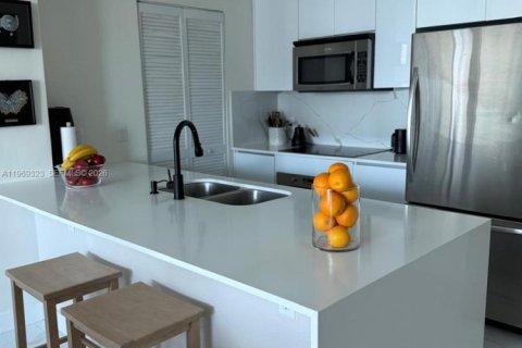 Copropriété à louer à Miami, Floride: 2 chambres, 93.37 m2 № 2032522 - photo 8