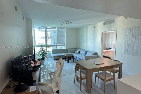 Copropriété à louer à Miami, Floride: 2 chambres, 93.37 m2 № 2032522 - photo 6
