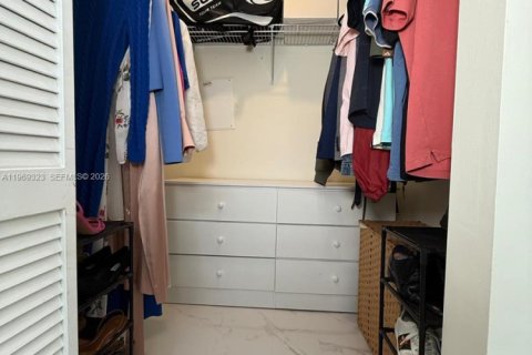 Copropriété à louer à Miami, Floride: 2 chambres, 93.37 m2 № 2032522 - photo 20