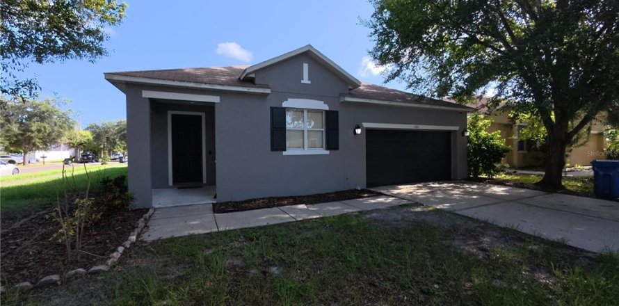 Casa en Ruskin, Florida 4 dormitorios, 181.16 m2 № 2222096