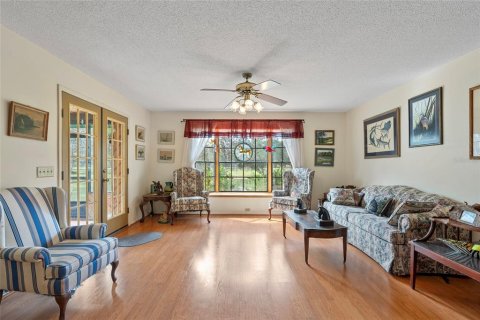 House in Wesley Chapel, Florida 3 bedrooms, 222.41 sq.m. № 1718372 - photo 10