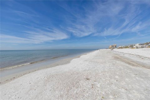 Apartamento en alquiler en Clearwater, Florida, 2 dormitorios, 135.27 m2 № 1718913 - foto 6