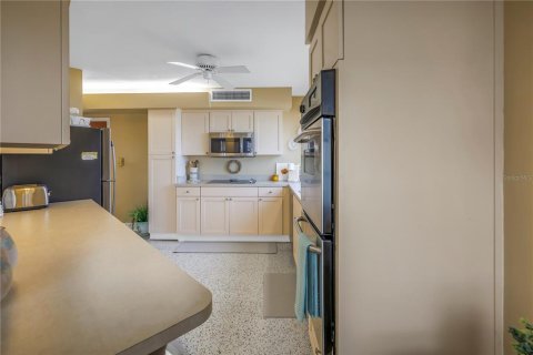 Apartamento en alquiler en Clearwater, Florida, 2 dormitorios, 135.27 m2 № 1718913 - foto 18