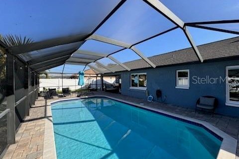 House in Cape Coral, Florida 3 bedrooms, 124.21 sq.m. № 2219552 - photo 14