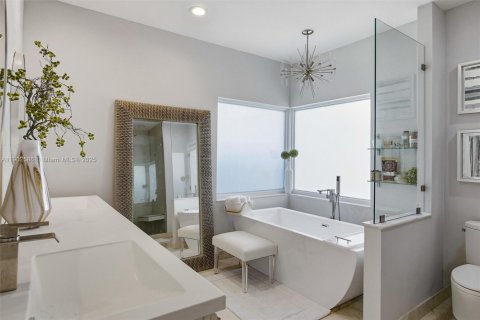 Купить виллу или дом в Плантация, Флорида 5 спален, 309.55м2, № 1953086 - фото 14