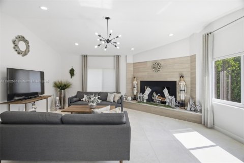 Купить виллу или дом в Плантация, Флорида 5 спален, 309.55м2, № 1953086 - фото 25