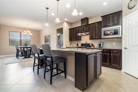 Casa en venta en Davenport, Florida, 2 dormitorios, 181.72 m2 № 1855539 - foto 2
