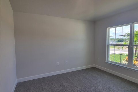 Casa en venta en Dade City, Florida, 4 dormitorios, 169.08 m2 № 1531793 - foto 4
