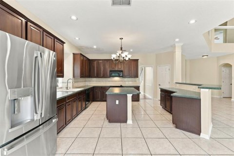 House in Lake Mary, Florida 5 bedrooms, 329.15 sq.m. № 2403722 - photo 22