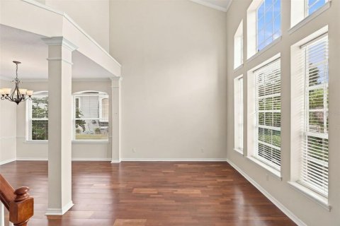 House in Lake Mary, Florida 5 bedrooms, 329.15 sq.m. № 2403722 - photo 7
