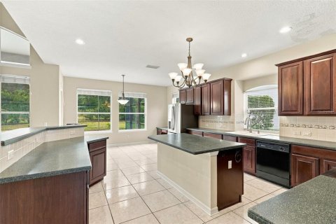 House in Lake Mary, Florida 5 bedrooms, 329.15 sq.m. № 2403722 - photo 21