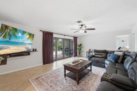 Villa ou maison à vendre à Coral Springs, Floride: 3 chambres, 178.19 m2 № 2181731 - photo 21