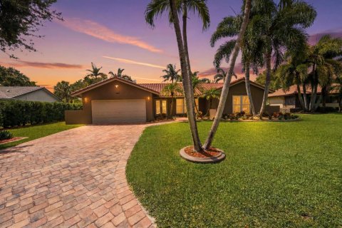 Villa ou maison à Coral Springs, Floride 3 chambres, 178.19 m2 № 2181731