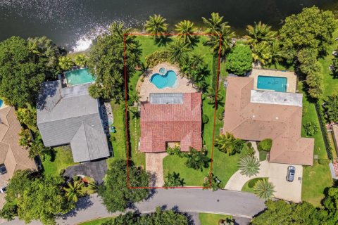Villa ou maison à vendre à Coral Springs, Floride: 3 chambres, 178.19 m2 № 2181731 - photo 2
