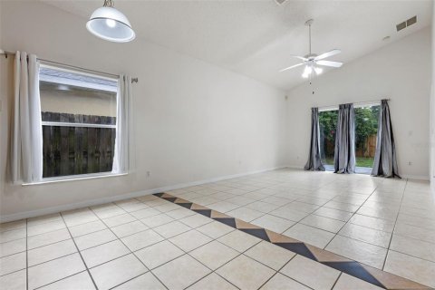Casa en venta en Winter Park, Florida, 3 dormitorios, 149.85 m2 № 1771216 - foto 5