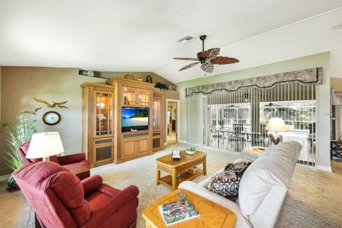 House in Cape Coral, Florida 3 bedrooms, 159.42 sq.m. № 1743594 - photo 3