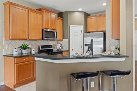 Adosado en venta en Saint Petersburg, Florida, 3 dormitorios, 151.9 m2 № 1919777 - foto 17