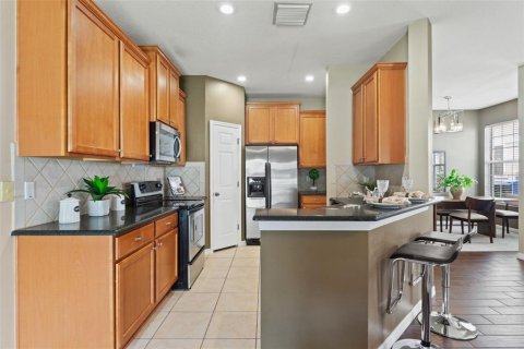 Adosado en venta en Saint Petersburg, Florida, 3 dormitorios, 151.9 m2 № 1919777 - foto 18