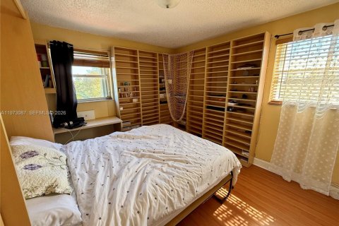 Condominio en alquiler en Miami Beach, Florida, 2 dormitorios, 82.13 m2 № 2033399 - foto 9