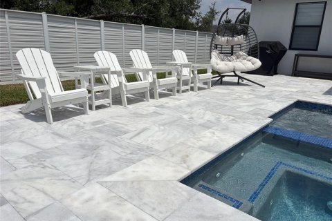 Villa ou maison à louer à Cape Coral, Floride: 3 chambres, 171.22 m2 № 1639619 - photo 21