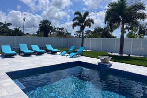 Villa ou maison à louer à Cape Coral, Floride: 3 chambres, 171.22 m2 № 1639619 - photo 17