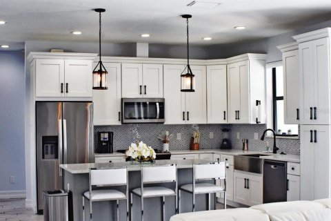 Villa ou maison à louer à Cape Coral, Floride: 3 chambres, 171.22 m2 № 1639619 - photo 28