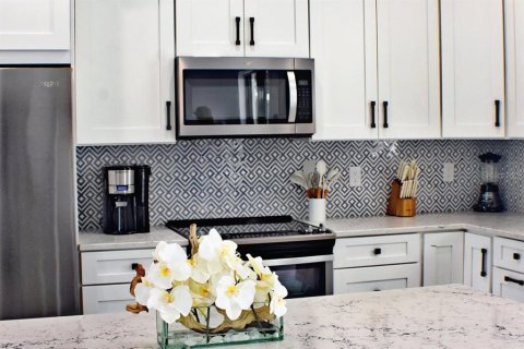 Villa ou maison à louer à Cape Coral, Floride: 3 chambres, 171.22 m2 № 1639619 - photo 29