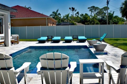 Villa ou maison à louer à Cape Coral, Floride: 3 chambres, 171.22 m2 № 1639619 - photo 22