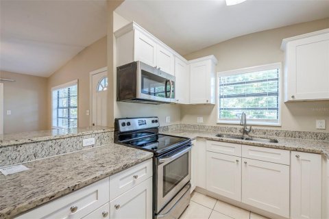 Casa en venta en Orlando, Florida, 3 dormitorios, 89.65 m2 № 1905752 - foto 12