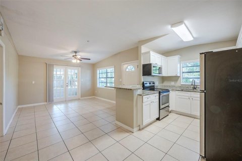 Casa en venta en Orlando, Florida, 3 dormitorios, 89.65 m2 № 1905752 - foto 9