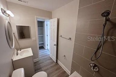 Copropriété à louer à Sarasota, Floride: 2 chambres, 89.84 m2 № 1829344 - photo 11