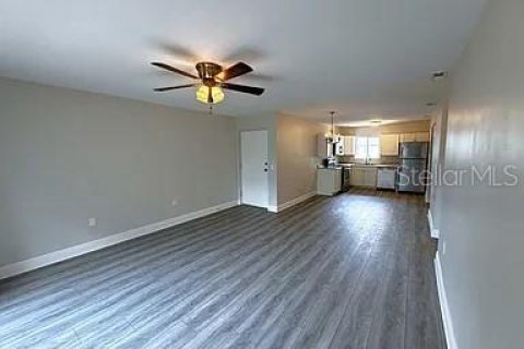 Copropriété à louer à Sarasota, Floride: 2 chambres, 89.84 m2 № 1829344 - photo 6