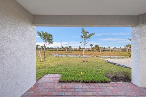 House in North Fort Myers, Florida 3 bedrooms, 132.57 sq.m. № 2231036 - photo 18