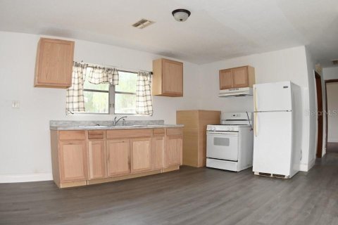 Casa en venta en Dade City, Florida, 3 dormitorios, 155.24 m2 № 1759505 - foto 7