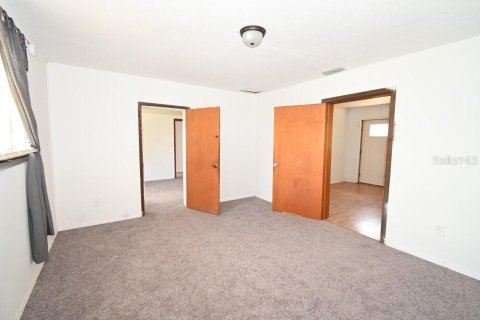 Casa en venta en Dade City, Florida, 3 dormitorios, 155.24 m2 № 1759505 - foto 19
