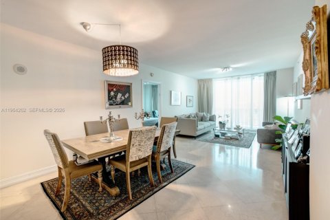 Copropriété à vendre à Surfside, Floride: 2 chambres, 139.35 m2 № 2028040 - photo 3