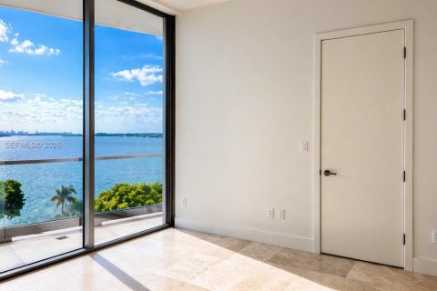 Copropriété à vendre à Miami, Floride: 2 chambres, 102.38 m2 № 2066342 - photo 10