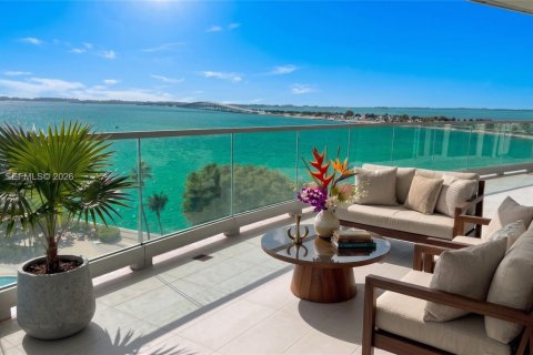 Copropriété à vendre à Miami, Floride: 2 chambres, 102.38 m2 № 2066342 - photo 3