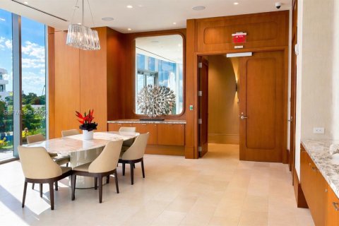 Copropriété à vendre à Miami, Floride: 2 chambres, 102.38 m2 № 2066342 - photo 19