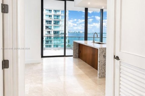 Copropriété à vendre à Miami, Floride: 2 chambres, 102.38 m2 № 2066342 - photo 7