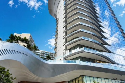 Copropriété à vendre à Miami, Floride: 2 chambres, 102.38 m2 № 2066342 - photo 1