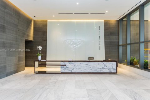 Condo in Miami, Florida, 3 bedrooms  № 1868363 - photo 20