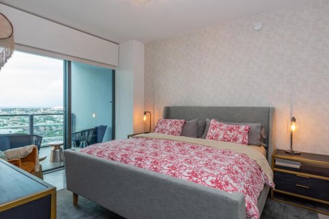Condo in Miami, Florida, 3 bedrooms  № 1868363 - photo 10