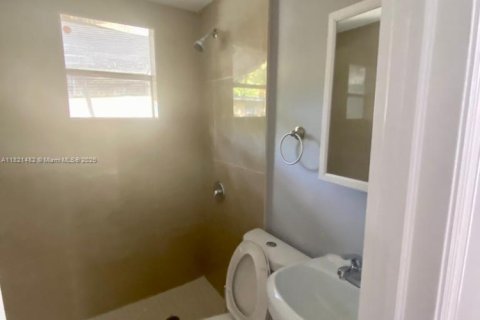 Купить виллу или дом в Норт-Майами-Бич, Флорида 3 спальни, 65.22м2, № 1991976 - фото 5